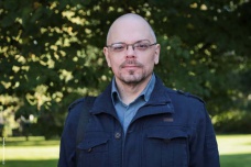 Вячеслав Васильев<br />
Член инициативной группы по установке памятника А.И.Зеленовой и координатор общественного движения «Красивый Павловск»<br />
<br />
Основной проблемой в Пушкинском районе считаю большую транспортную загруженность и увеличение количества автомобилей, проезжающих через наш город.