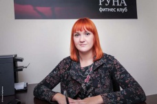 Осадчая Анна<br />
Администратор фитнес клуба<br />
<br />
Меня волнует строительство детской площадки во дворе улицы Хазова, д 14. Обещали закончить в конце августа, но строится до сих пор.