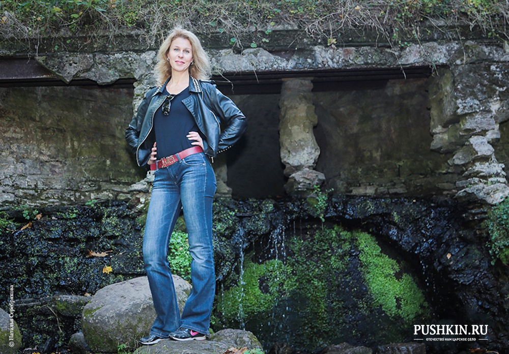 Виктория Гришина<br />
Менеджер<br />
<br />
Платный вход в Павловский и Екатерининский парки. Считаю, что хотя бы для жителей Пушкина при предъявлении паспорта вход можно сделать бесплатным.