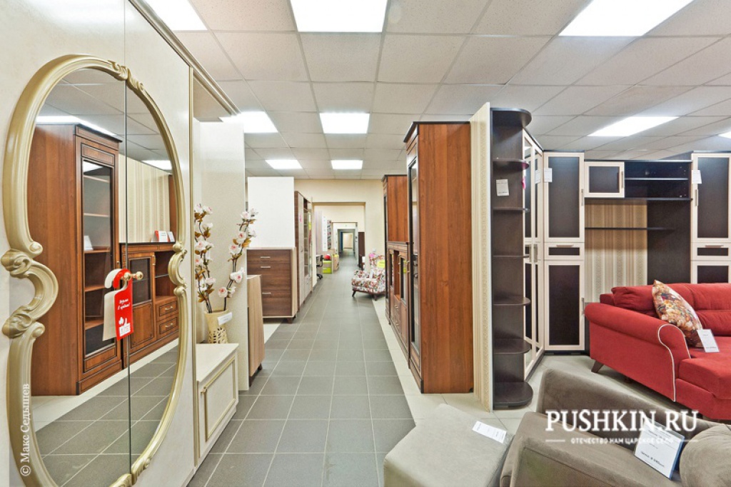 ООО «Мебельная База»