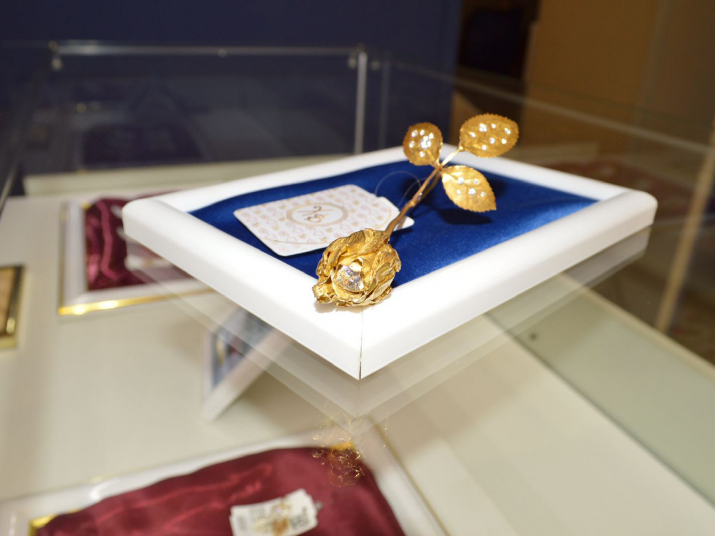 "Христов" ювелирный магазин и ювелирная мастерская 