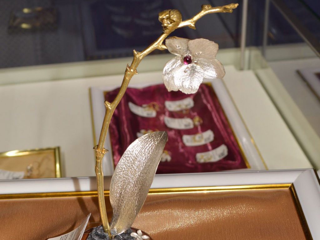 "Христов" ювелирный магазин и ювелирная мастерская 