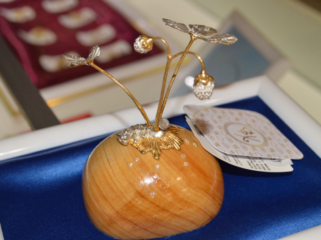 "Христов" ювелирный магазин и ювелирная мастерская 