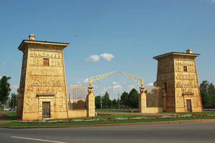 Египетские ворота