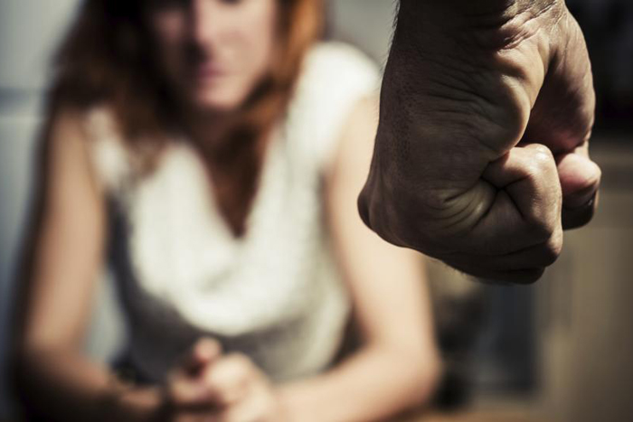 Домашнее насилие в семье