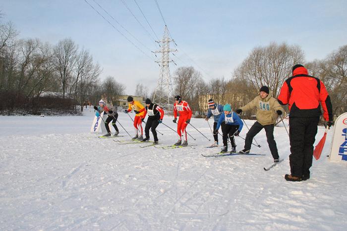 Лыжные гонки в Нижнем парке города Пушкина