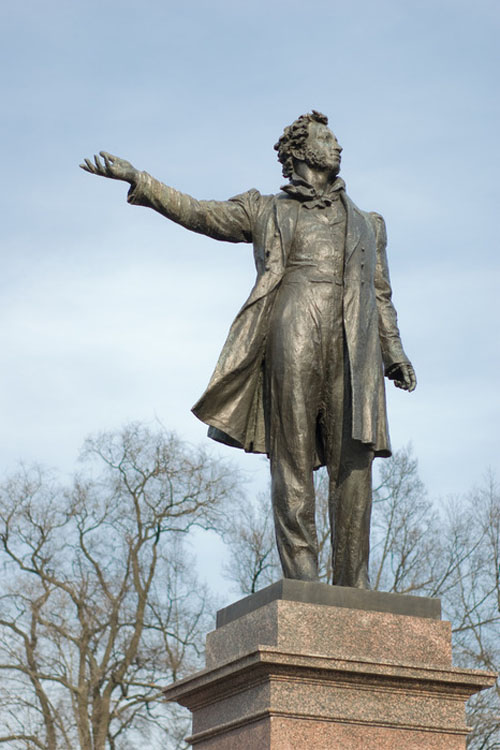 Памятник Пушкину в Санкт-Петербурге